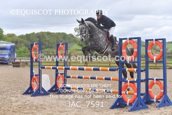 JAC_7591 - CLASS 14  Senior Newcomers/ 1.10m Open
