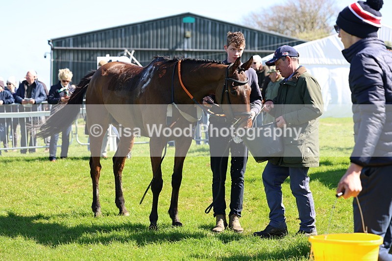 3E7A4926 - Race 1 Hunt Members