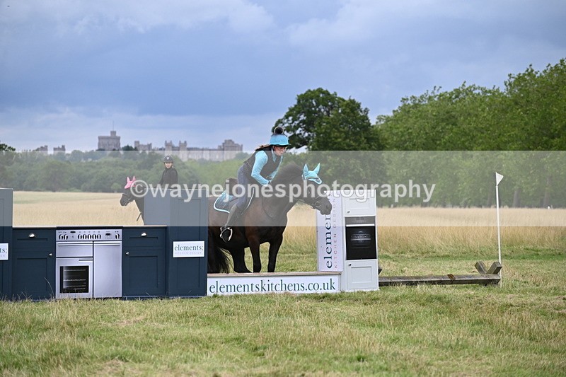 WJ6_3124 - Time at Jump 11:06 to 11:40