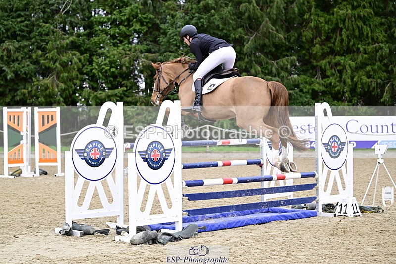 260214A-170506-01557 - 6 Foxhunter and 1m 20 Open