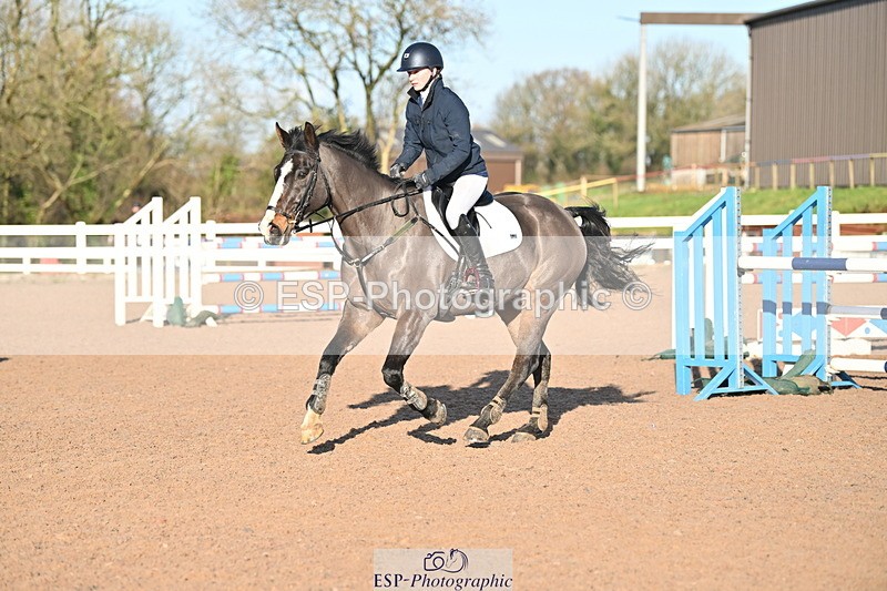 231210A-130933-02497 - Cls 20 Newcomers & 1.10m Open