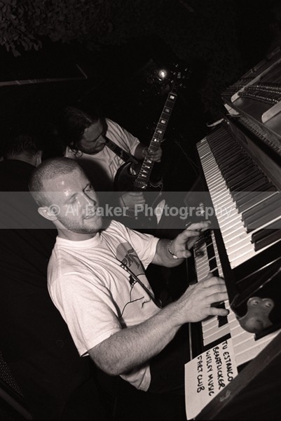 35b rsl - Sub Tub @ music box 02.06.02