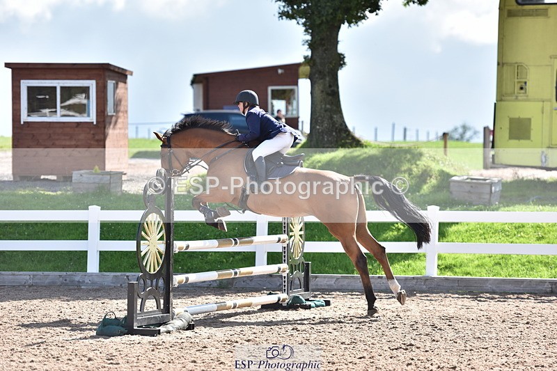 230806A-095906-01128 - Cls 16 Snr British Novice & 90cm Open