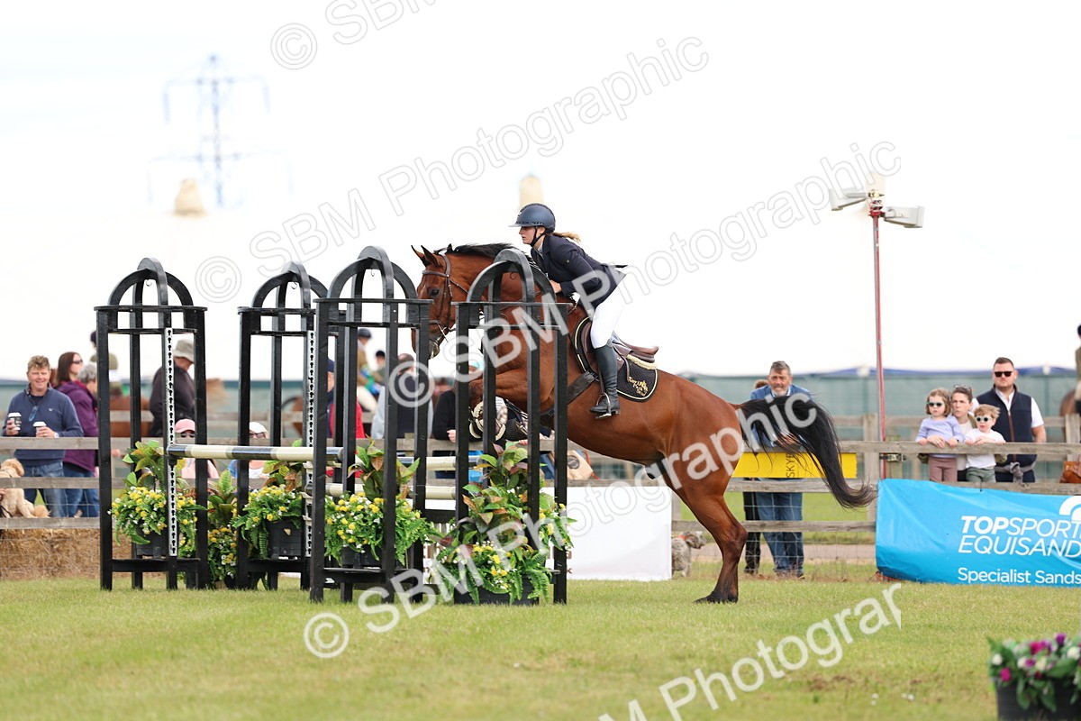 SBM_13753 - Class 206 - Senior Newcomers - 1.10m Open