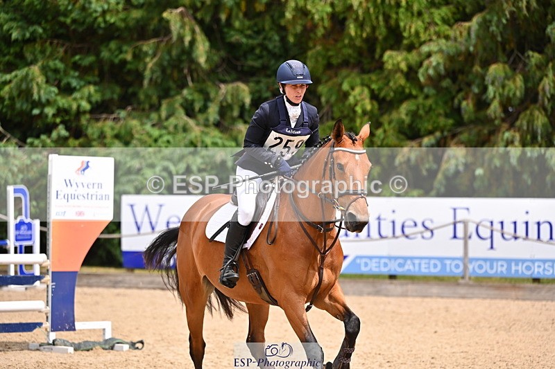 250802A-140337-05711 - F-259-Rebecca.Brunt-CARLTON.SEPIDEH