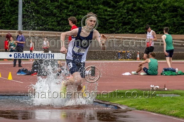 SIAB23-915089 - Track Male Set Two