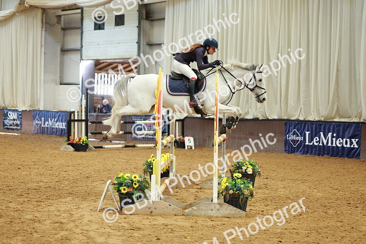 SBM_006683 - Class 17 - Senior Discovery - 1.00m