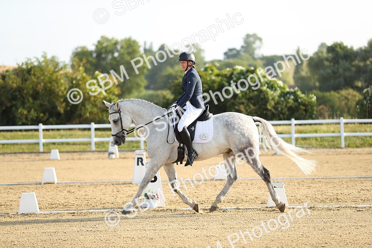 SBM_014937 - Class 13 - Novice 23 - 8,30-9.33