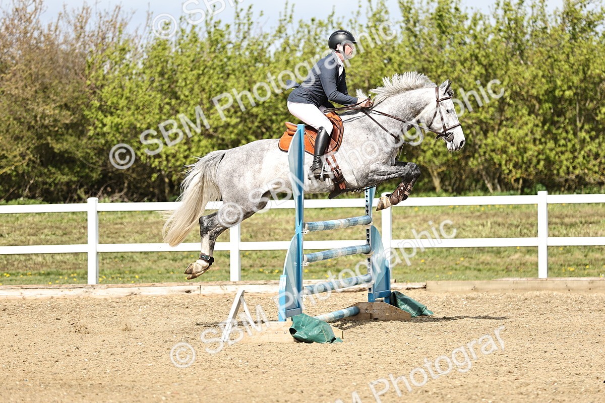 SBM_001083 - Class 4 - Senior Newcomers - 1.10m