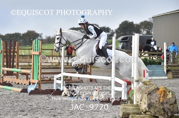 JAC_9720 - Class 3 70cm Snr Open , National AE Qualifier