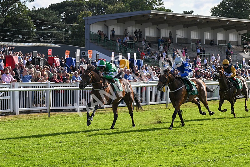 160824-Race 2-Dark Cloud Rising-8921 - Race 2