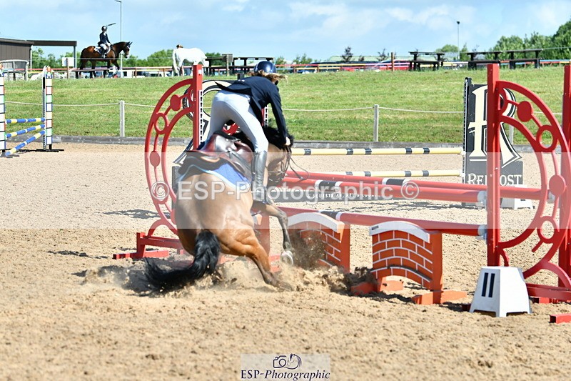 230624A-101944-00261 - Cls 37 Springboard 128 + 138cm