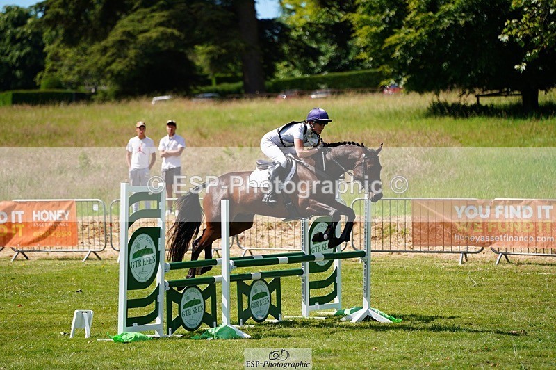 240629X-100114-0950 - 010-Georgie_Selley-VICARSTOWN_VICTOR