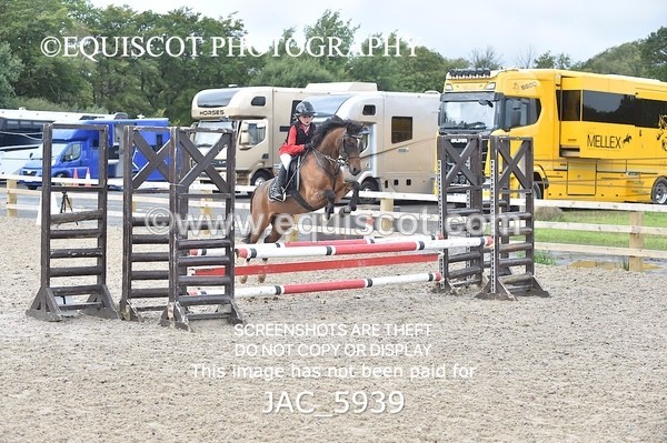 JAC_5939 - CLASS 4 SAT Stepping Stones 128/ 138cms Handicap