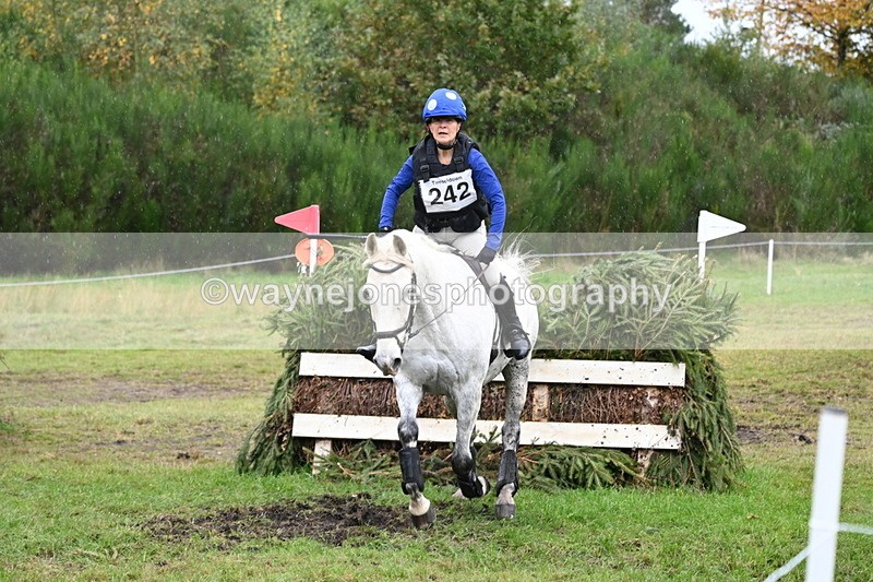 WJ6_4144 - 90cm Cam 1 Time 14:05 to 14:35