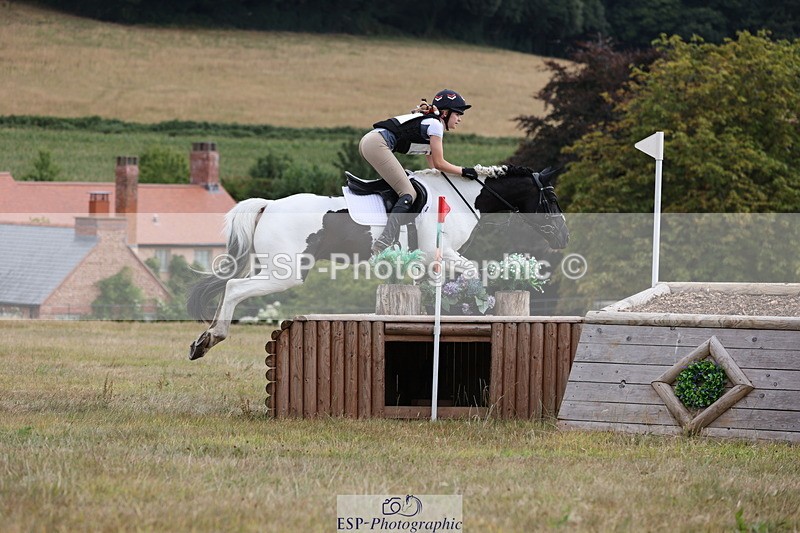 250802A-105752-01031 - B-060-Lola.Straffen-ROSLAY.BABY.BELLE