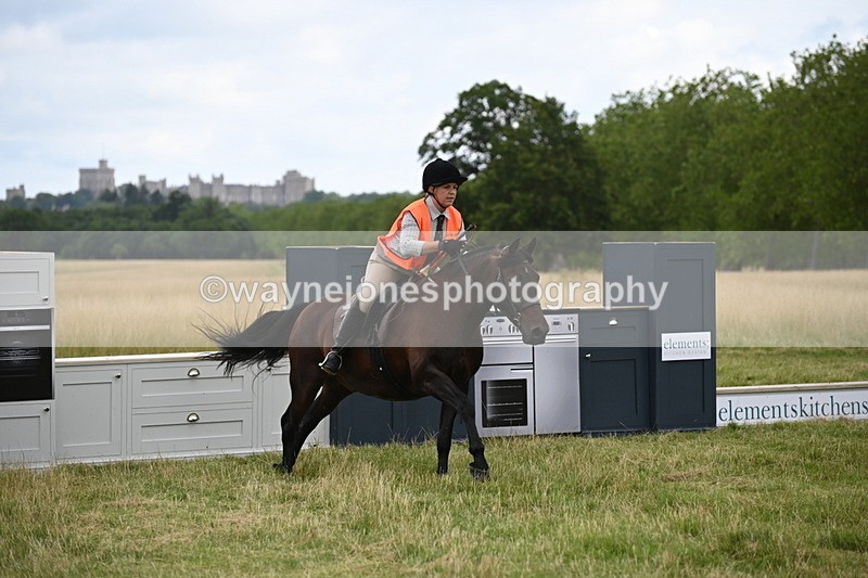 WJ6_1998 - Time at Jump 09:23 to 11:05