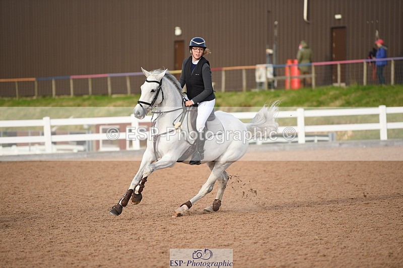 231015A-164002-09355 - Cls 27 1.10m Amateur Q 2nd R