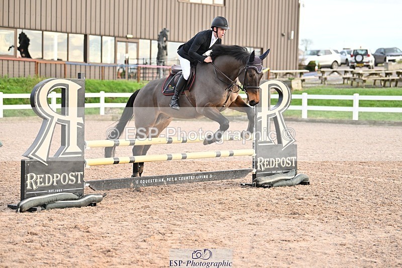 241206-100007-00138 - Cls 2 British Novice and 90cm Open