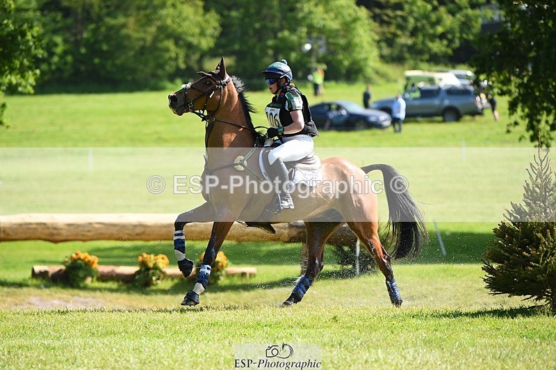 230527-095436-08445 - 206-MEXICAN_WAVE-Daisy_Bathe-XC