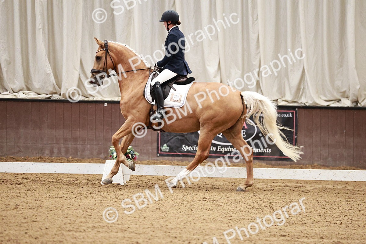 SBM_000057 - Class 1 - Prelim 6 Gold - 10.00-11.10