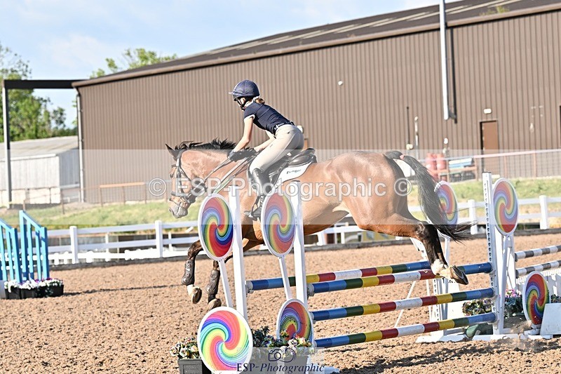 250513-182219-00839 - 90cm