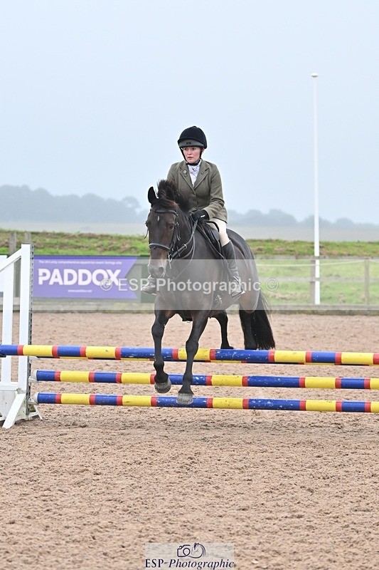 240813-190618-00857 - Classes 5 A&B & 6 80cm