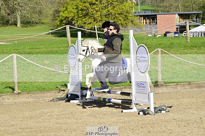 260411A-092344-00142 - 40cm Lead Rein