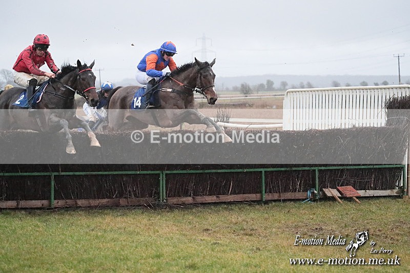 PtP 260125 1071 - Cocklebarrow Point-to-Point racing with the Heythrop Hunt 26/01/25