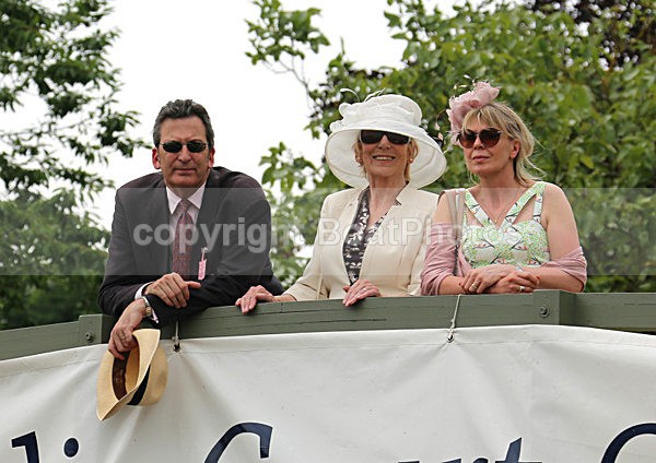 120628 PHYLLIS COURT WT7A0112 - HENLEY ROYAL REGATTA Thurs 28th June 2012
