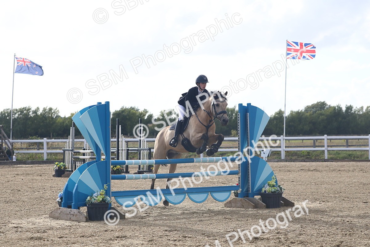 SBM_008130 - Class 14 - 1m Champs