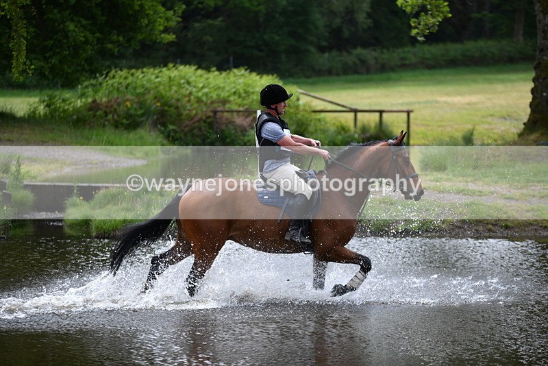 WJ5_5799 - Tweseldown 3-Phase Training (XC) 19-05-25