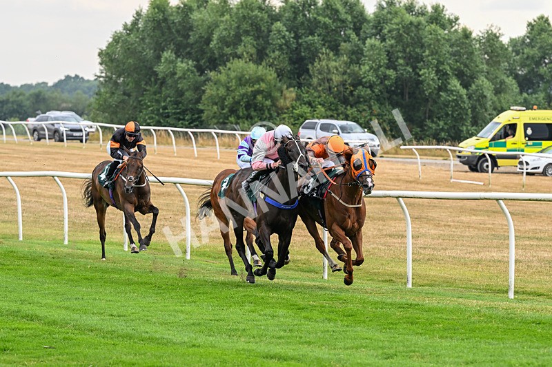 040826-Race 2-Iconic Times-4844 - Race 2 14.45pm Hugh James Classified Stakes
