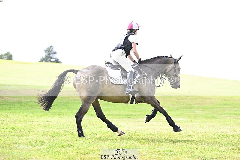 240825X-140359-34732 - 80cm XC 14.30 to 15.30