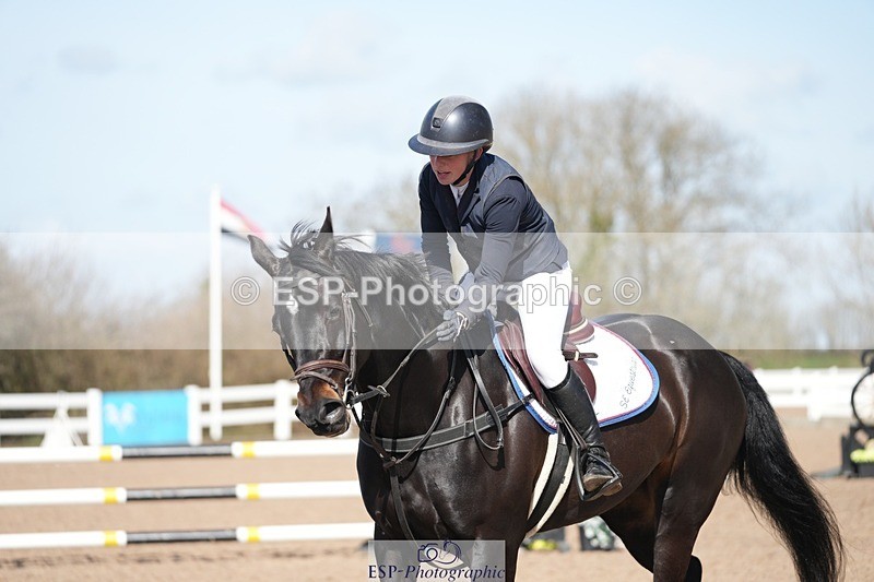 250329-104713-03717 - Cls 20 British Novice and 90cm