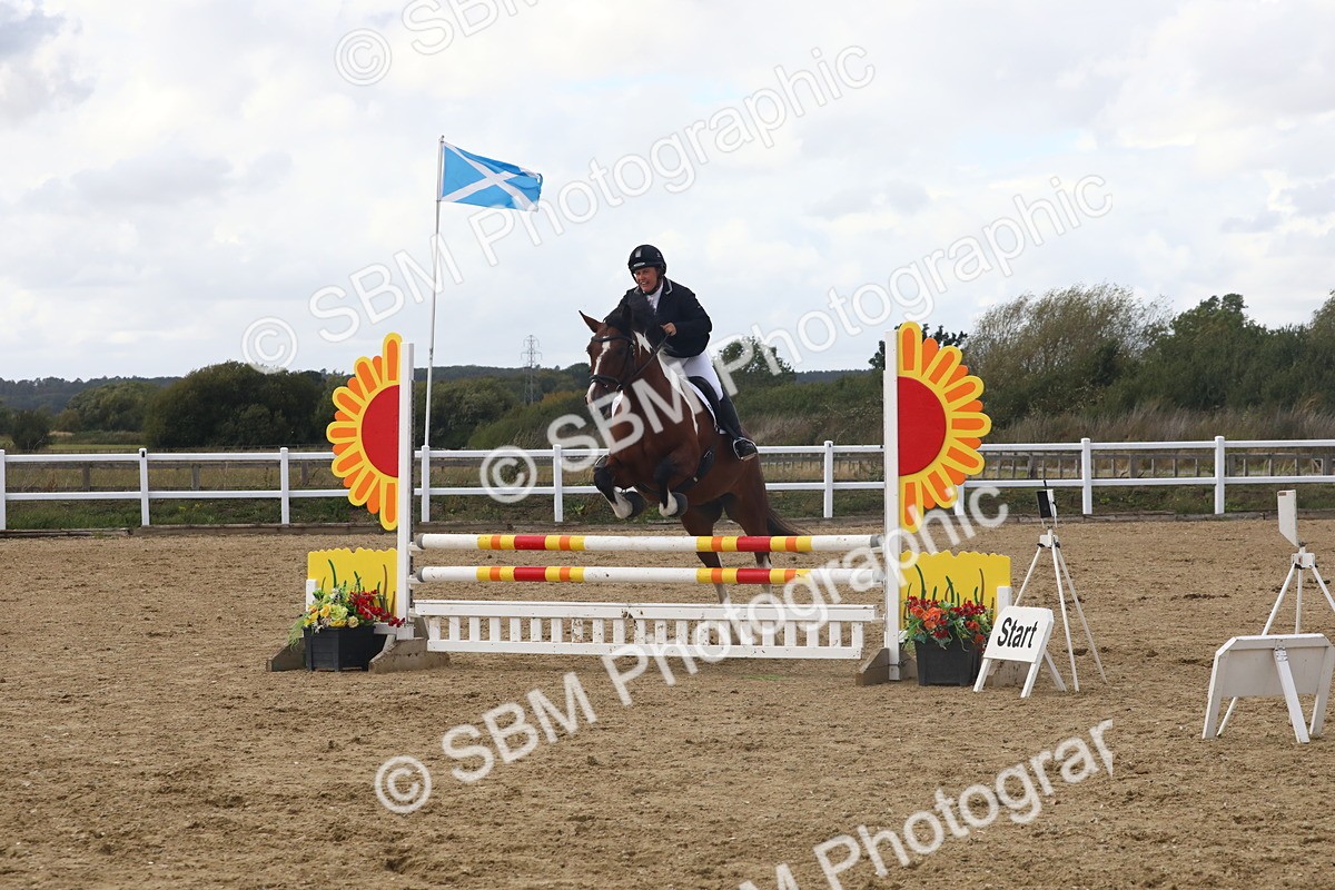 SBM_007913 - Class 10 - 80cm Champs