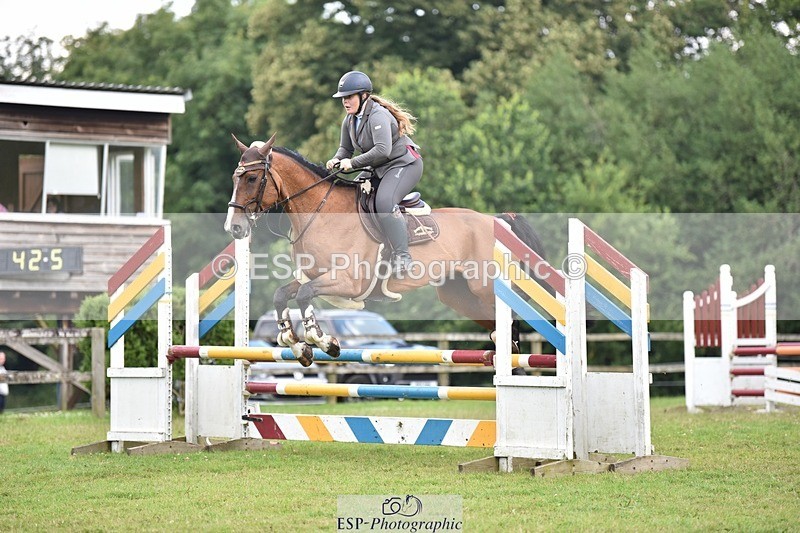 240713-101552-36426 - Cls 157 British Novice and 90cm Open