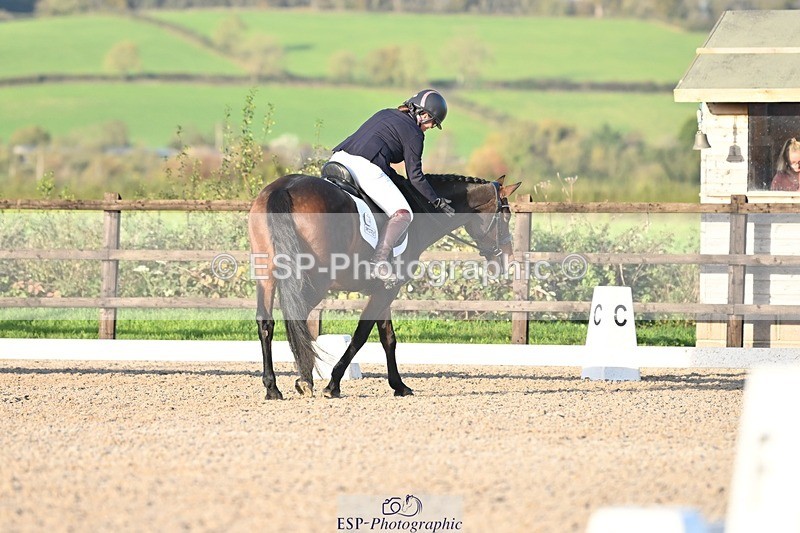 231105-151452-03034 - Cls 4 Novice 24 15.24 to 16.35 break