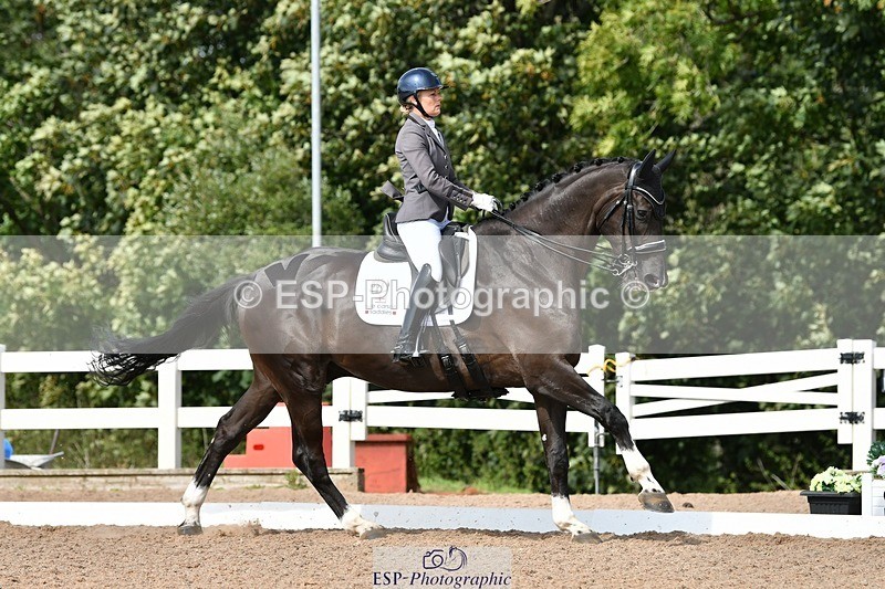 250906-140940-03118 - 058-Lucy.BakerLast.Dancer