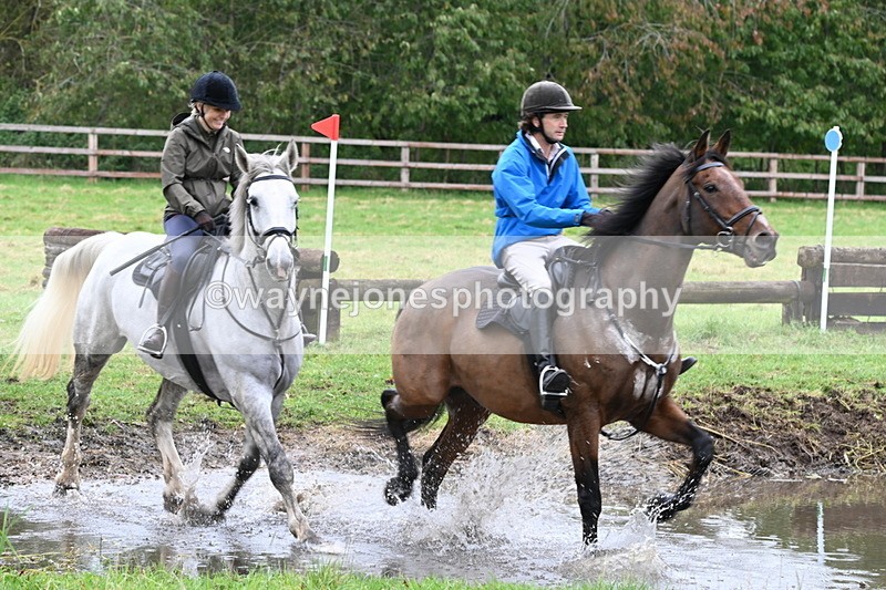 WJ6_6549 - Time at Photographer 12:41 to 13:05