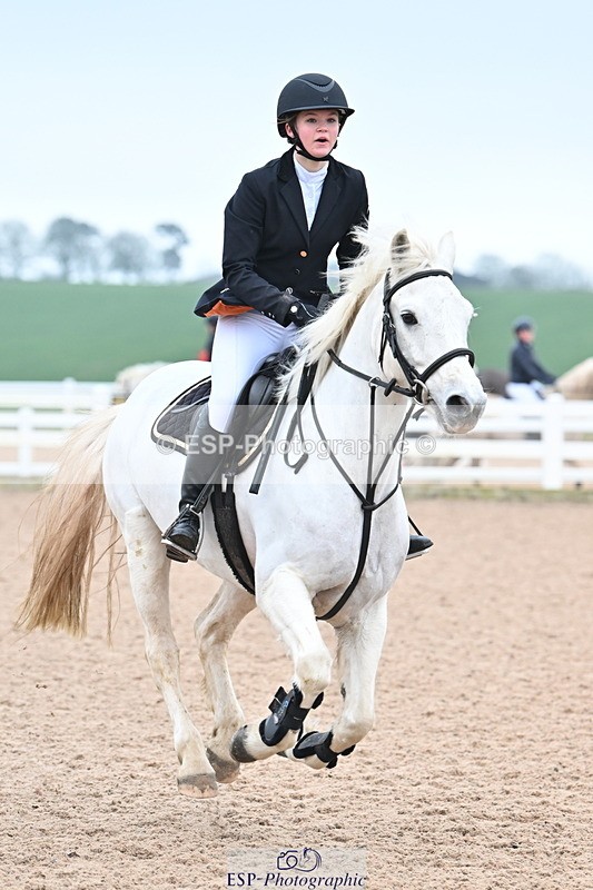 240128A-113010-00545 - Cls 3 Pony Discovery and 90cm Open