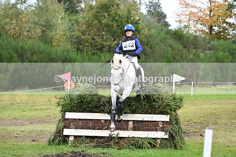 WJ6_4138 - 90cm Cam 1 Time 14:05 to 14:35