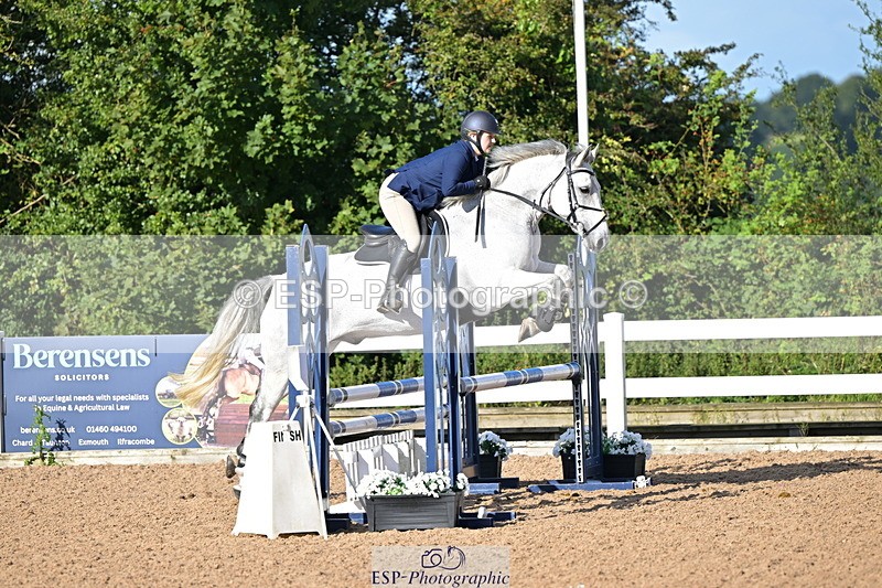 240912A-094538-00763 - Cls 8 Snr British Novice and 90cm Open