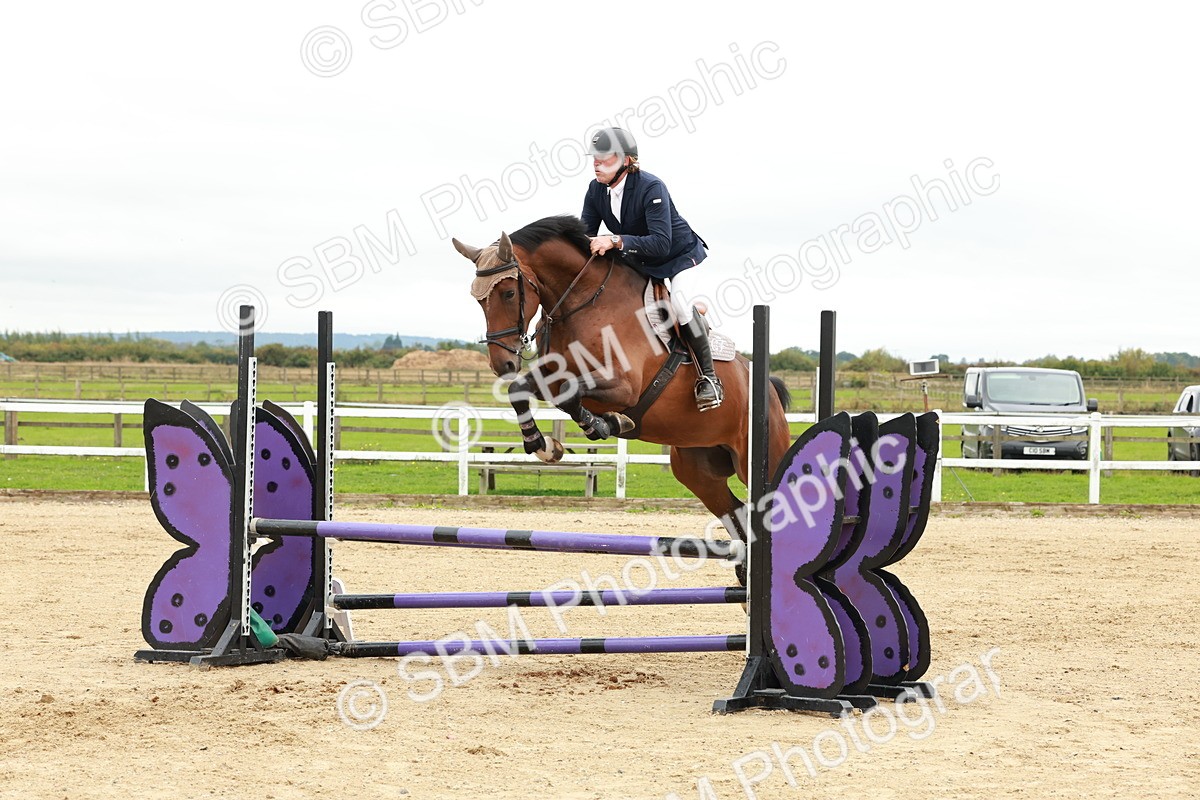 1I0A7095 - Class 2 - Senior British Novice