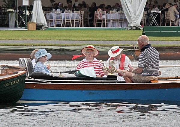 090704 ELSA IMG_7999 - HENLEY REGATTA  SATURDAY 4th JULY 2009
