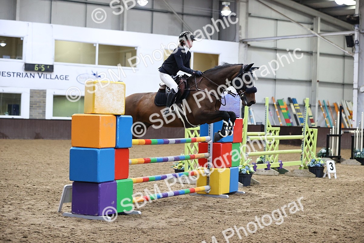 SBM_001639 - Class 4 - Senior Newcomers - 1.10m Open
