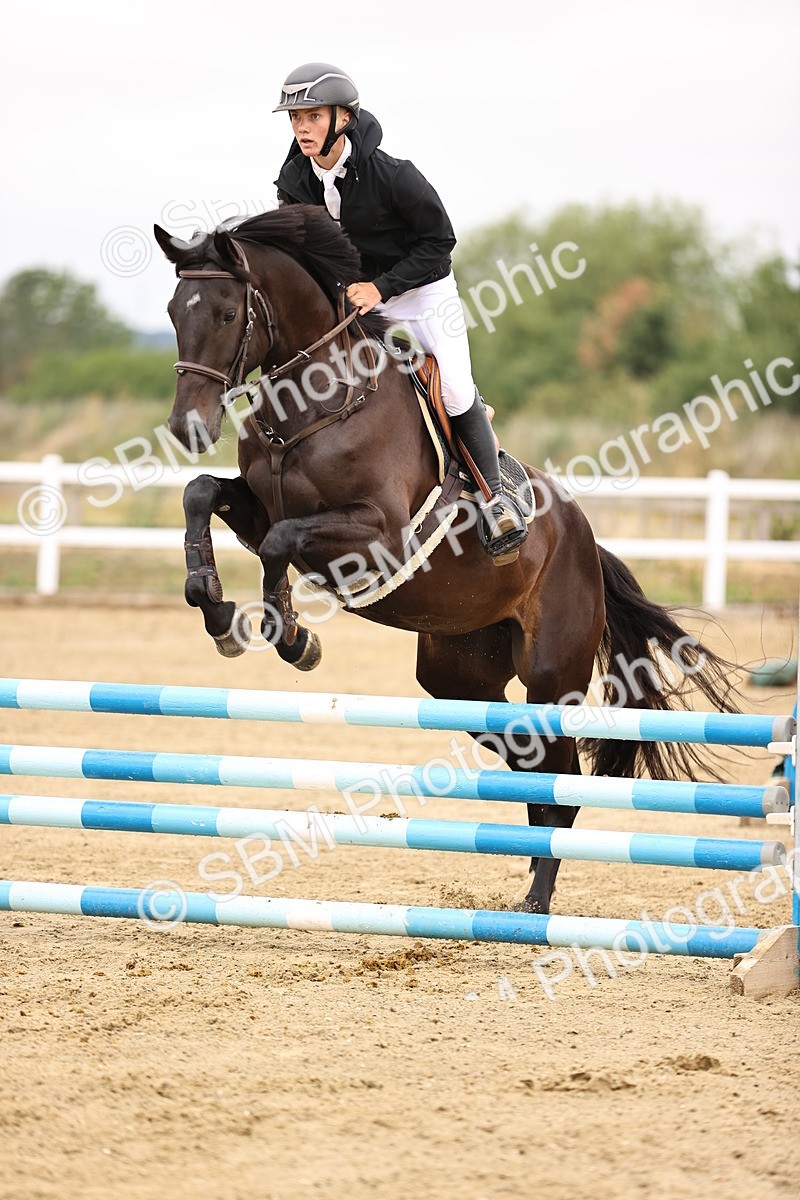 SBM_024391 - Class 8 - Clear Round