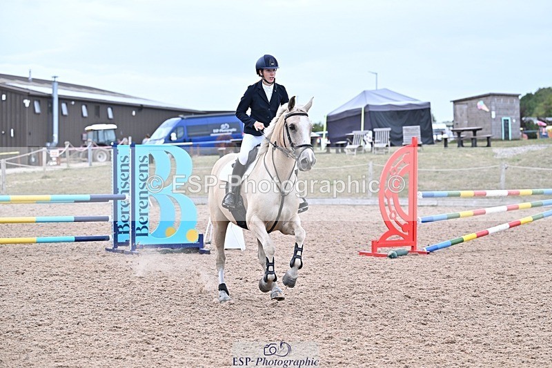 250826-190858-01360 - 1m