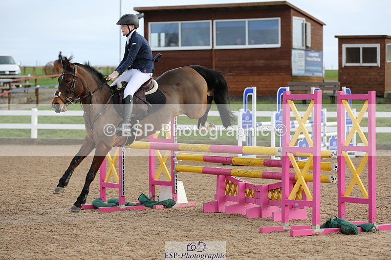 240211A-113801-02504 - Cls 5 Pony Newcomers & 1m Open