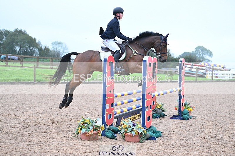 231013A-094050-00975 - Cls 7 Discovery & 1m Open